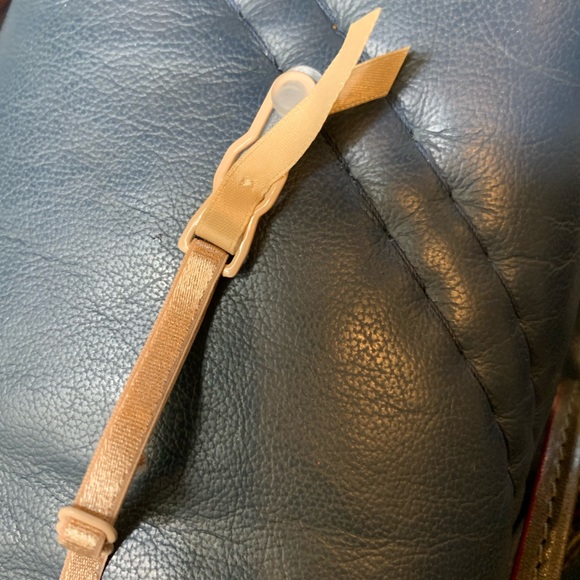 2 for $10 Two sets of thigh high straps/clips - Picture 1 of 3